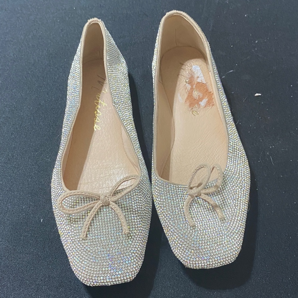 MATISSE WO SIZE 8 Iridescent silver beaded slip on loafer shoe bow accent clean - Picture 5 of 10